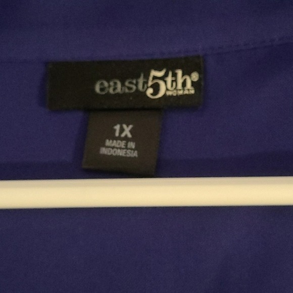 East 5th Violet Button down‎ Blouse. Size 1x. - Picture 2 of 4